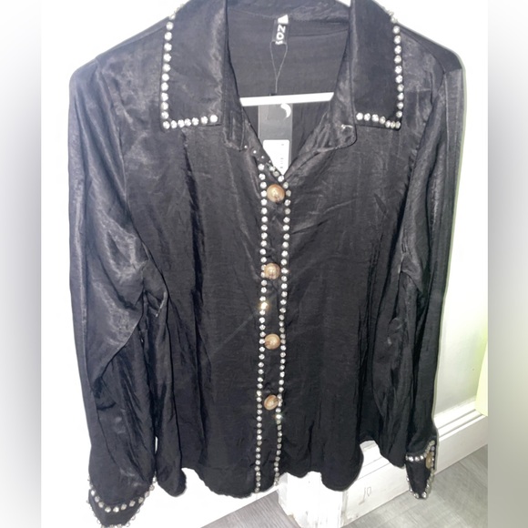 Rhinestone buttoned down - Picture 2 of 5